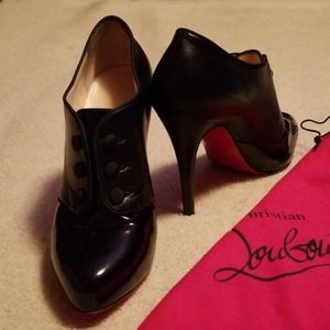 Christian Louboutin esoteri booties